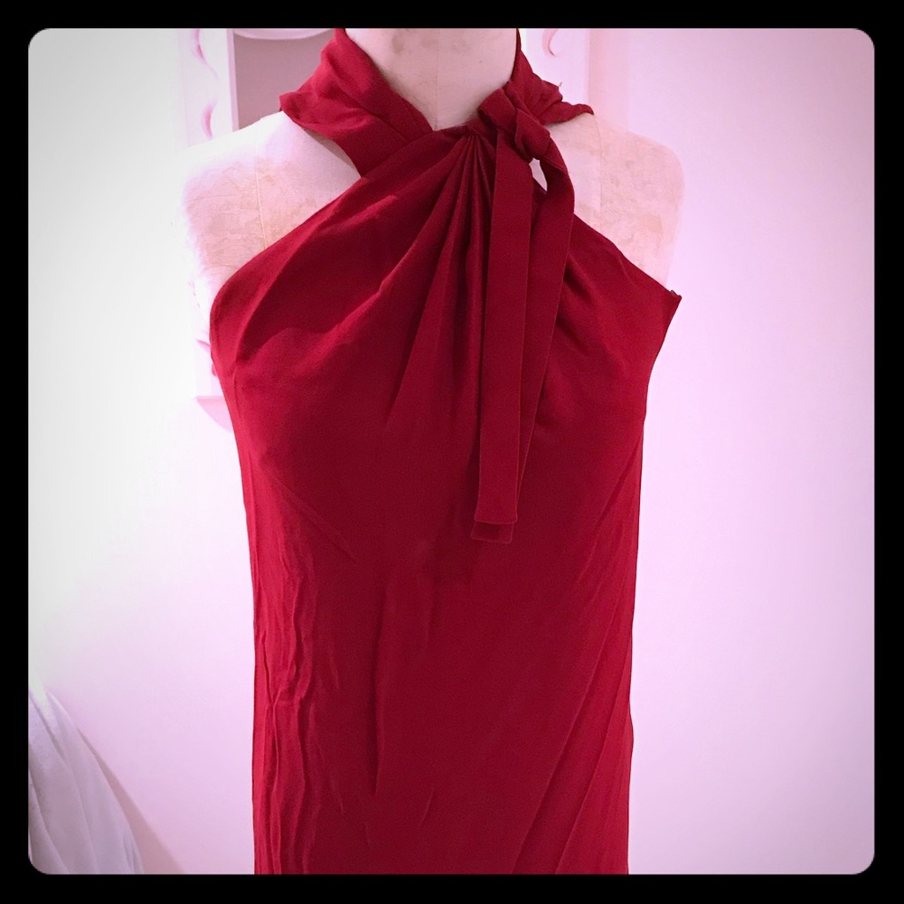 NWT 💯 authentic Gucci red sz 38 dress 100% silk 38” long never worn